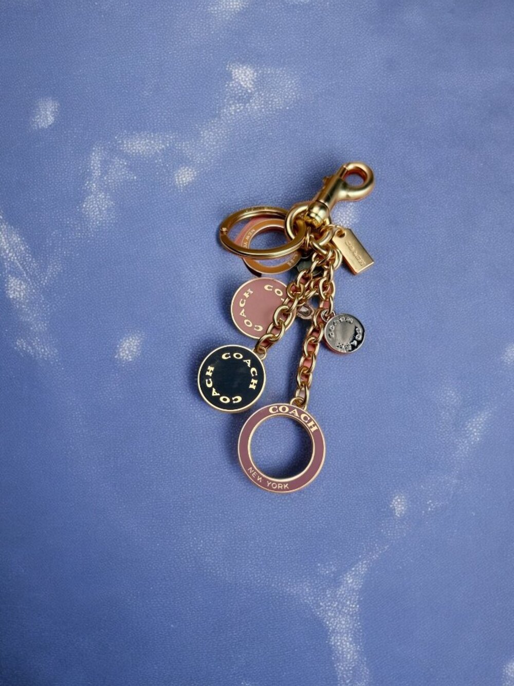 🌸Coach Gold and Navy Keychain